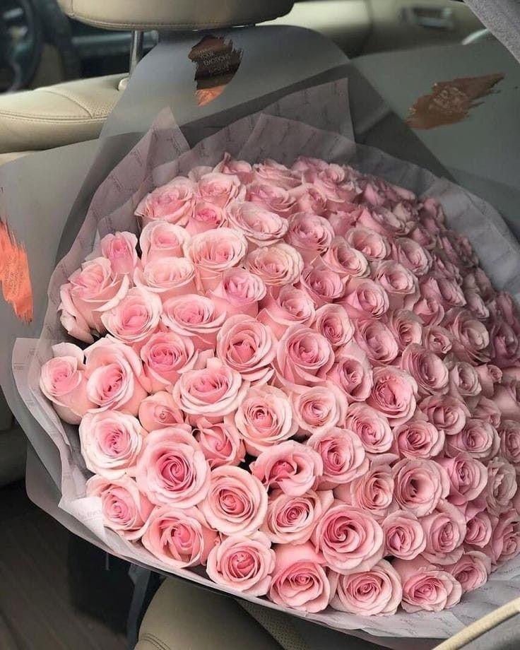 Corporate meeting room with carefully timed floral arrangements that maintain elegance throughout business hours